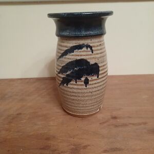 Studio Art Pottery Vase Stoneware Wheel Thrown Artist Signed 7⅝" T x 3¼" W
